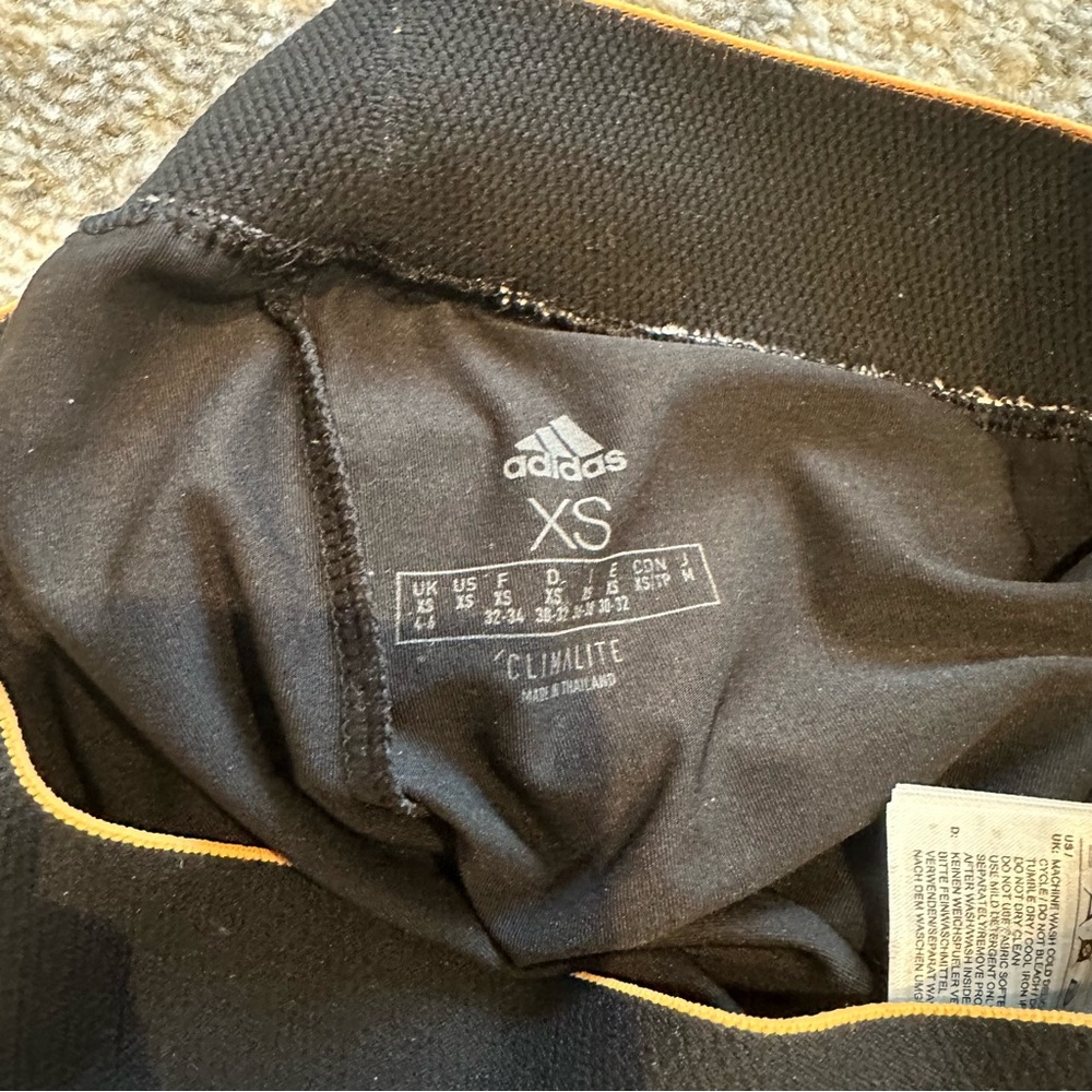 Adidas Women's New York City Black and White Pleated Tennis Skirt - Picture 7 of 7